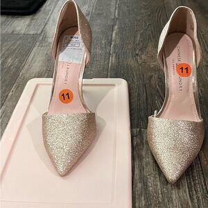 Chinese  Laundry size 11 Golden glitter Pumps